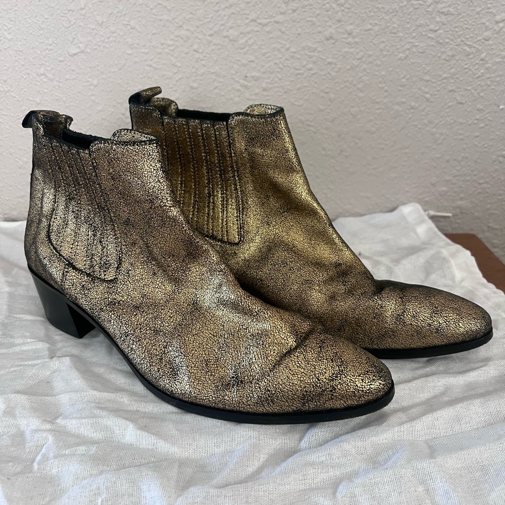 MODERN VICE Gold Metallic Ankle Booties SZ 38